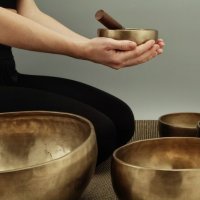 Klangschalen-Konzert ? Klänge streicheln die Seele