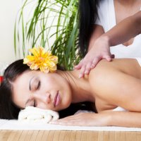 Lomi-Lomi-Massage: Traditionelle Hawaiianische Massage